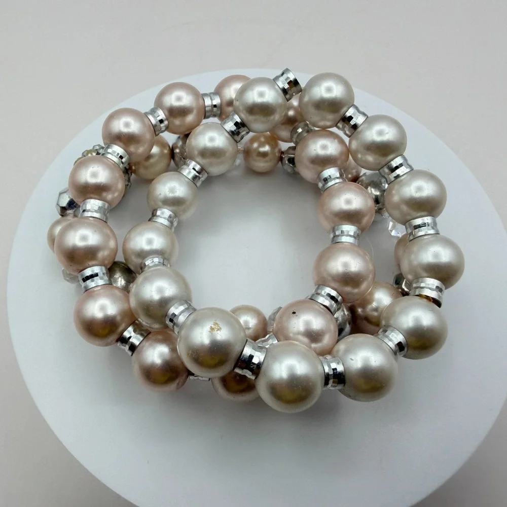 Vintage Y2K Silver Tone Faux Pearl Stretch Beaded Bracelet‎ Women's Jewelry